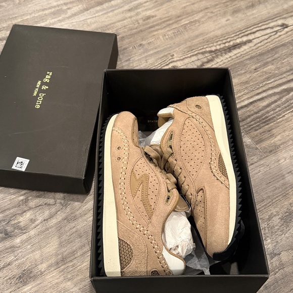 Rag & Bone Retro Drift Runner Suede Taupe NEW IN BOX Sz 38 Women’s US 8 Sneakers - Picture 13 of 13